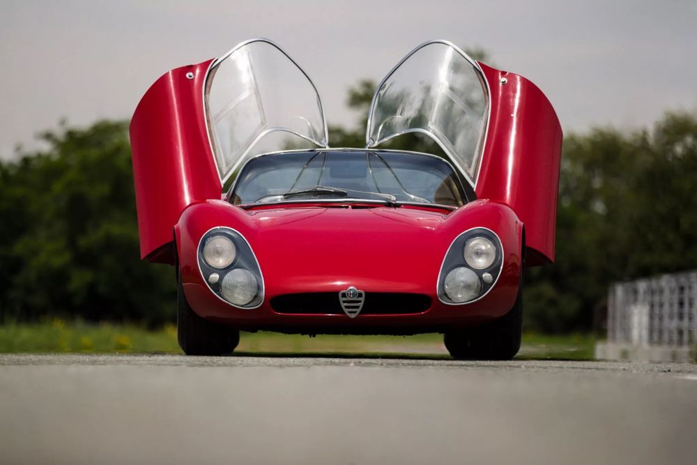 Alfa Romeo 33 Stradale ปี 2024 (เวอร์ชั่นเก่า 2)