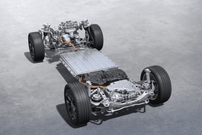 Lynk & Co 900 ไฟไหม้