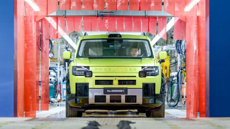 Freelander 8 EREV
