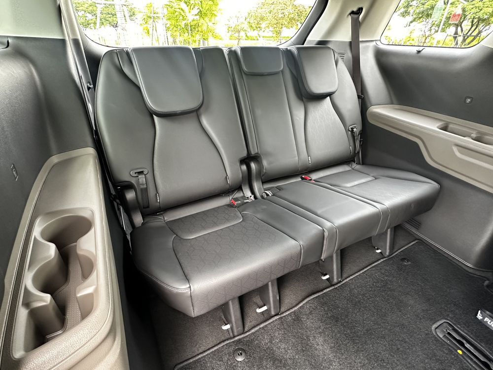 Kia Carnival HEV 2025
