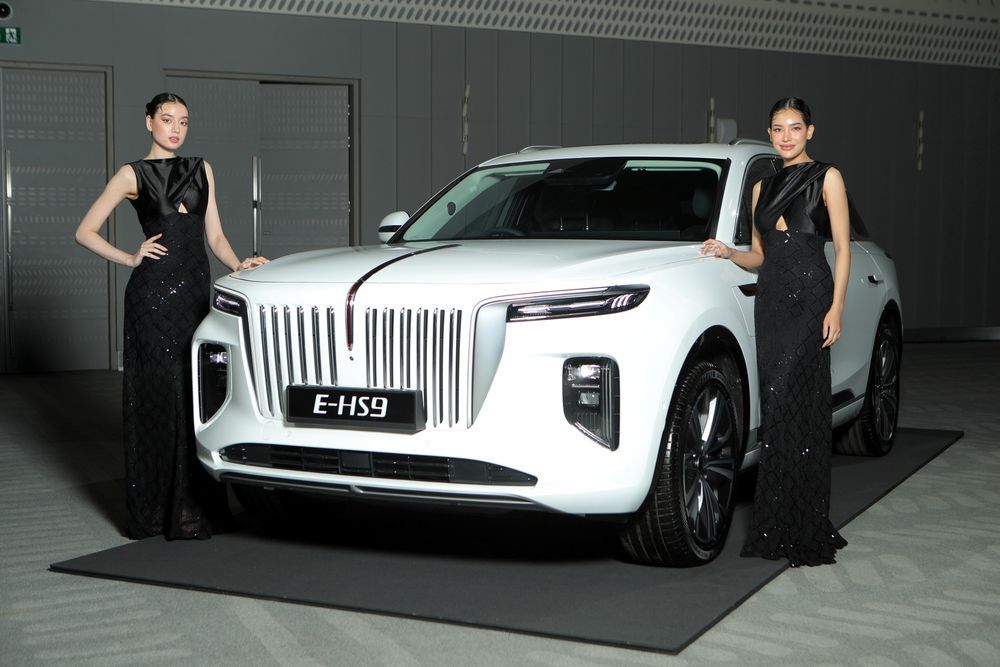 HONGQI E-HS9 สีขาว