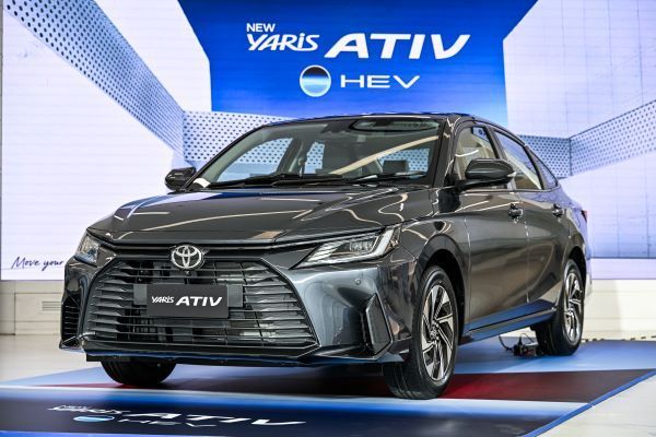 Yaris Ativ HEV 2025 ภายนอก