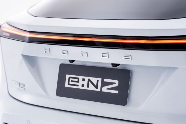 Honda eN2 รถยนต์ไฟฟ้า ด้านท้าย