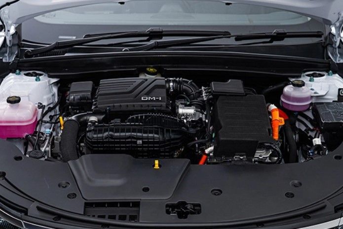 BYD SEAL5 2025 รุ่น premium เครื่องยนต์