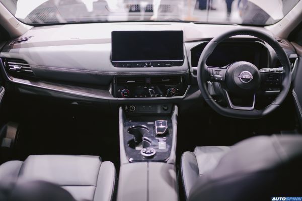 Nissan X-Trail e-POWER 2025-2026 ภายใน