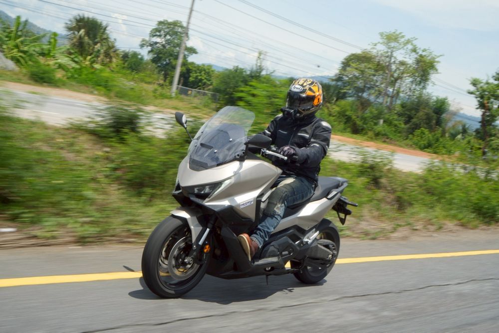 Honda Forza 750 Touring