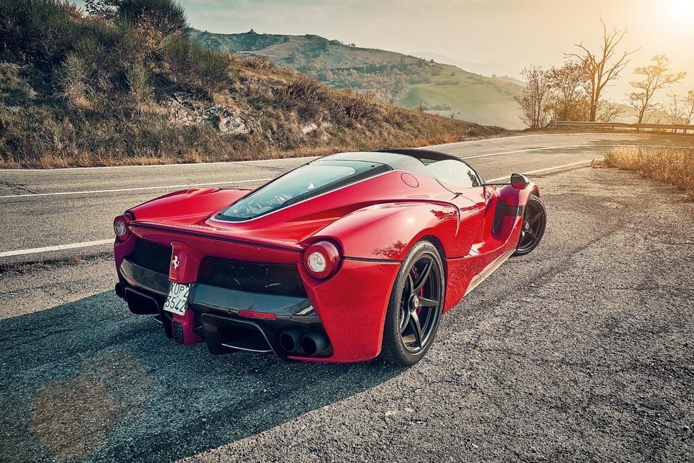 Ferrari LaFerrari Aperta ท้ายรถ