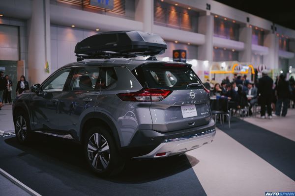 Nissan X-Trail e-POWER 2025-2026 ด้านหลัง