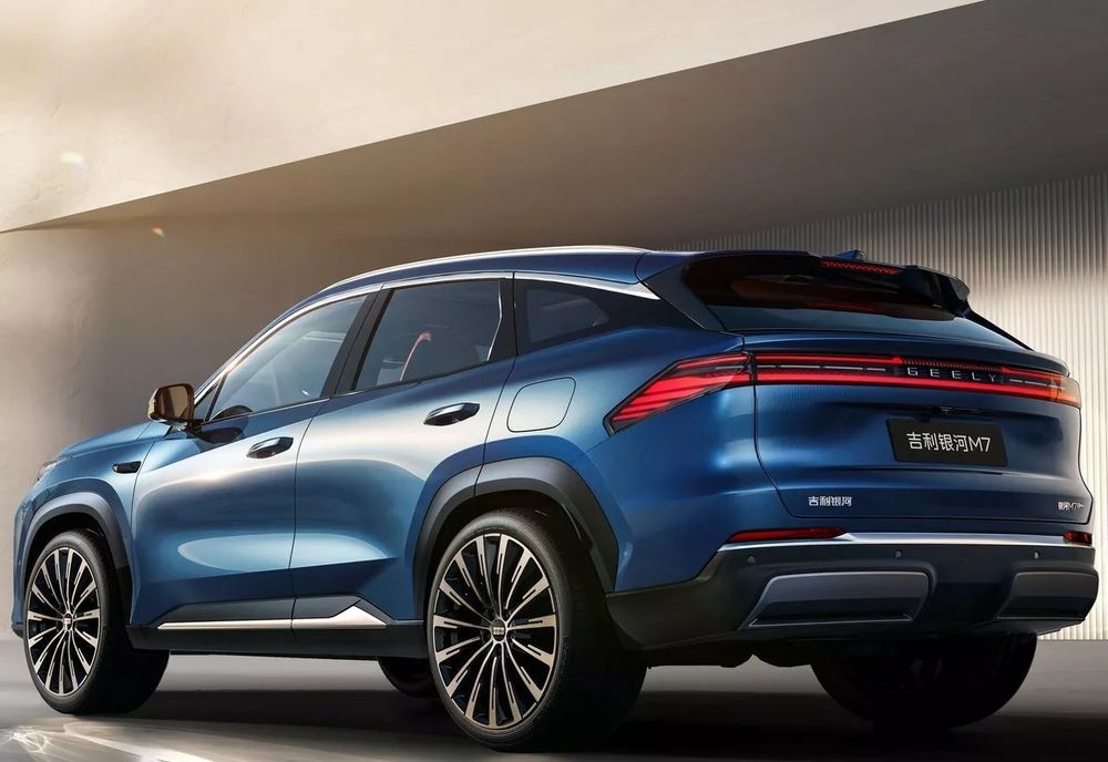 Geely Galaxy M7 PHEV ด้านข้าง