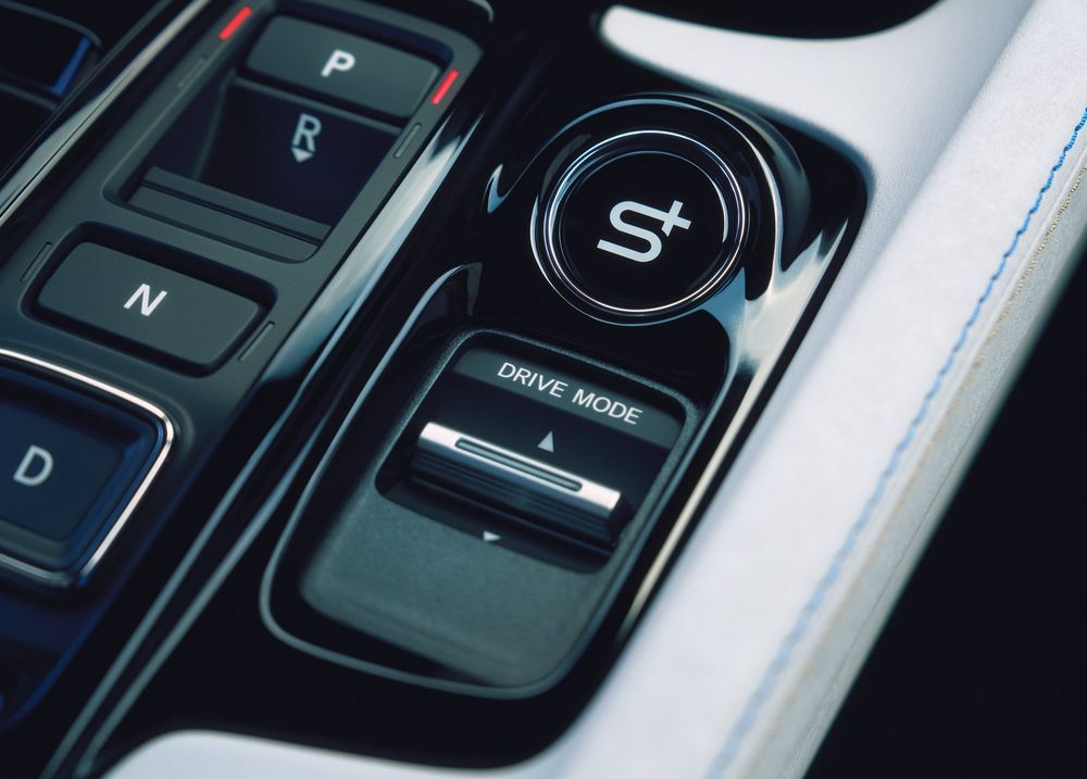 Honda Prelude S+ Shift
