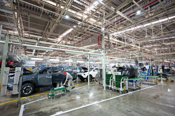 เจาะลึกอาณาจักรบ้านโพธิ์! ไลน์ผลิต Multi-Pathway ปั้น Land Cruiser FJ - Hilux Travo-e 2026 8