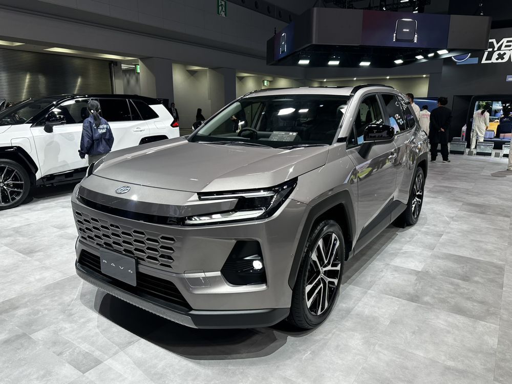 Toyota RAV4 2025