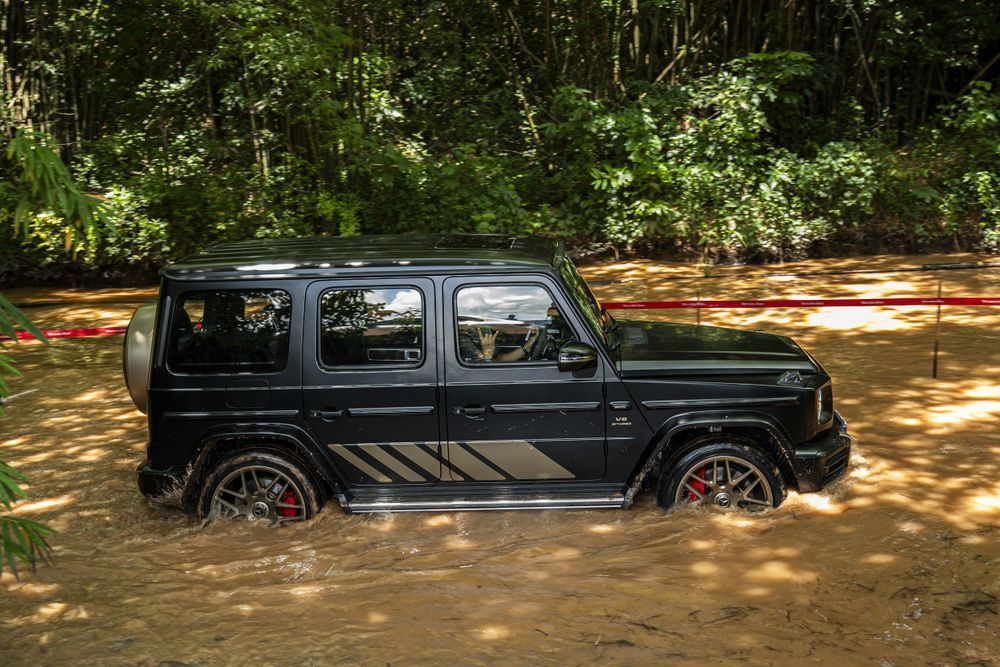  SUV Driving Events