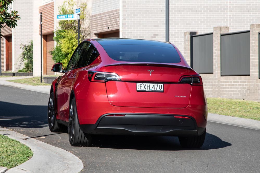 Tesla Model Y Performance (2)