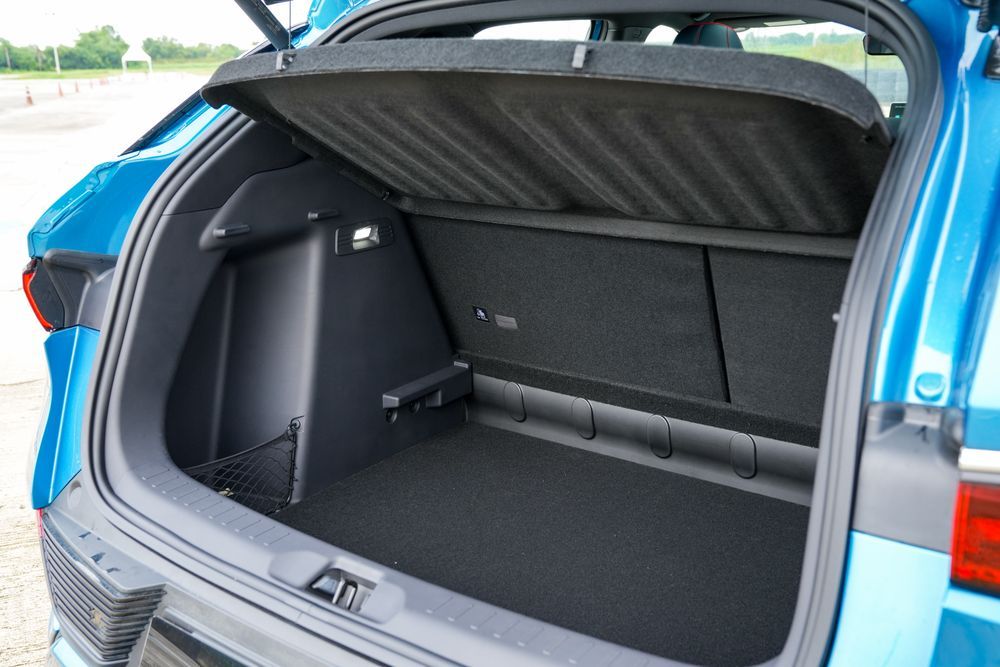 BYD ATTO 3 Standard Cargo Space