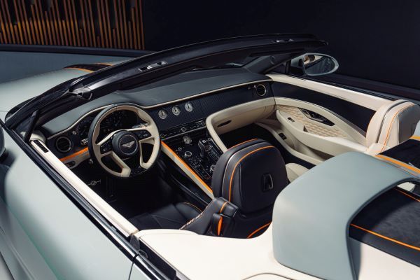 Batur Convertible Complete ภายใน