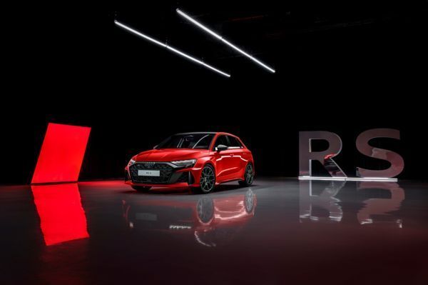 เปิดตัว “Audi RS 3 Sportback” High-Performance Hatchback ตัวแรง ออปชั่นจัดเต็ม 2