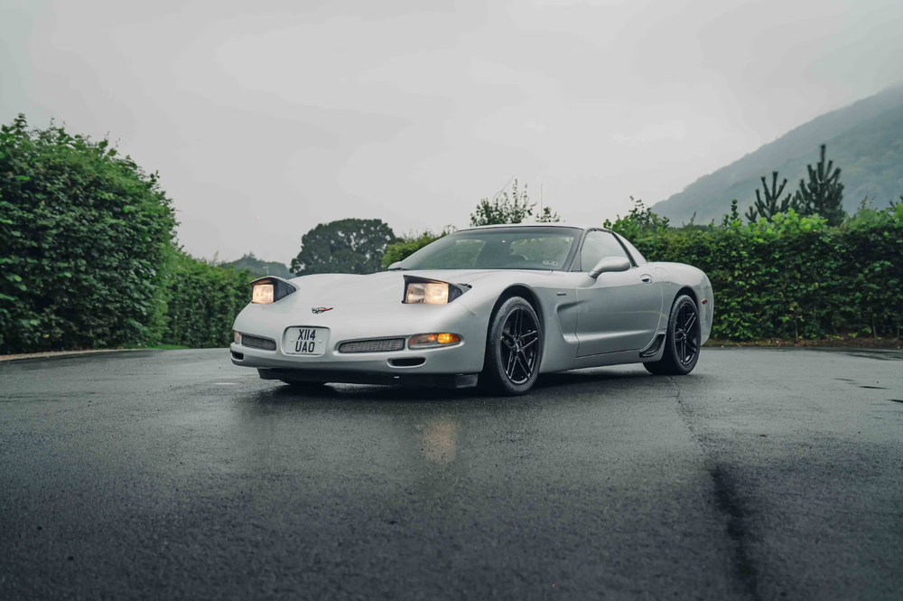 ไฟ Pop-up ของ Chevrolet Corvette C5 ปี 2005