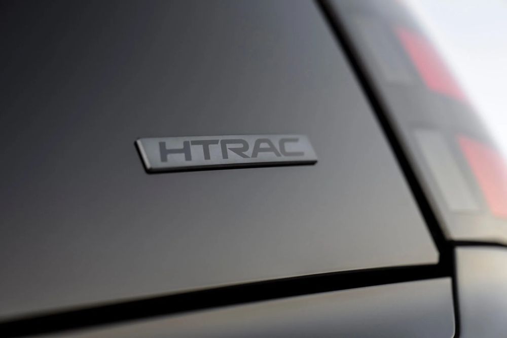 Hyundai Palisade Black Ink Edition โลโก้ HTRAC