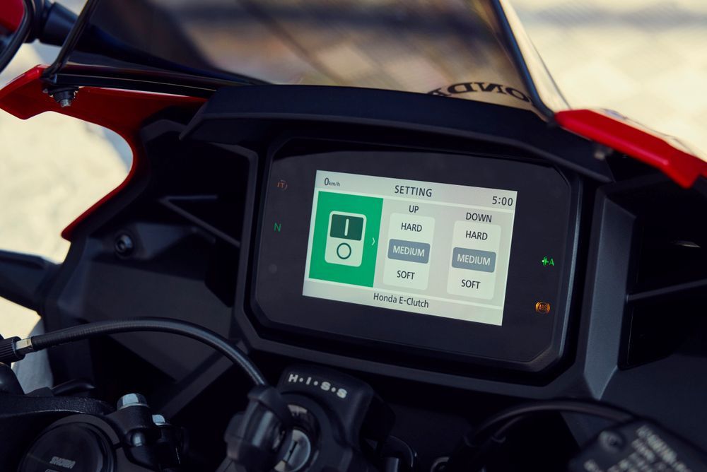 Honda CBR500R E-Clutch Gear setting