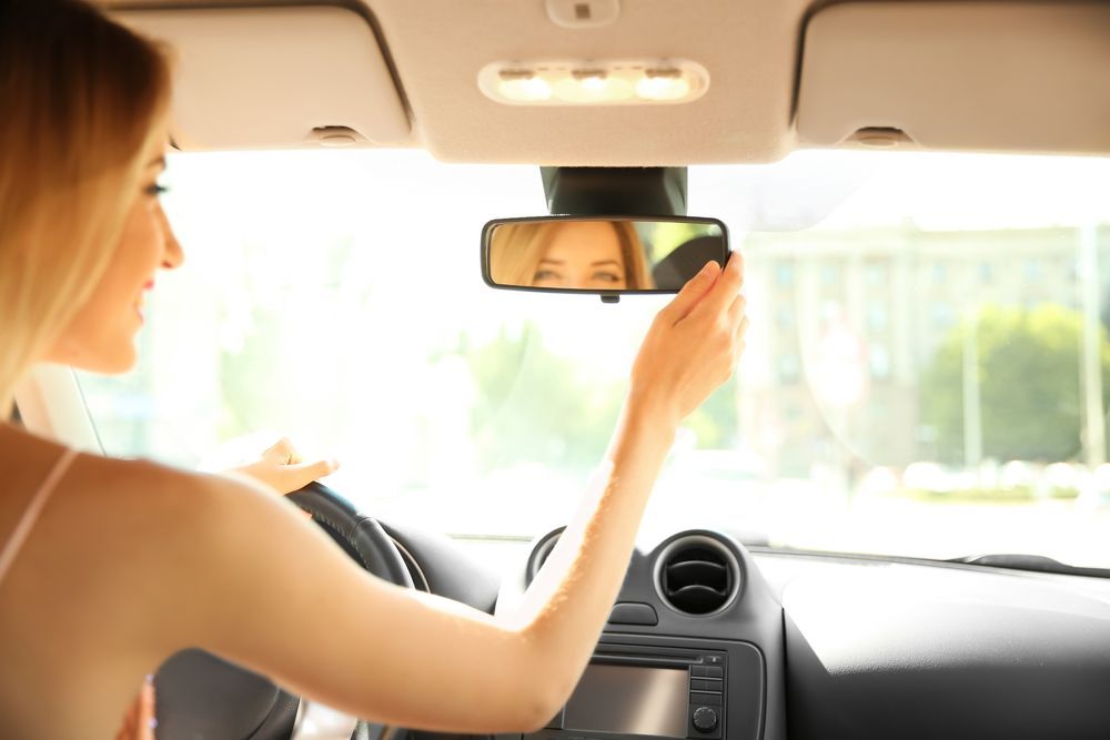5 มุมอับสายตาขณะขับรถที่ต้องระวัง เพื่อลดอุบัติเหตุ (4)