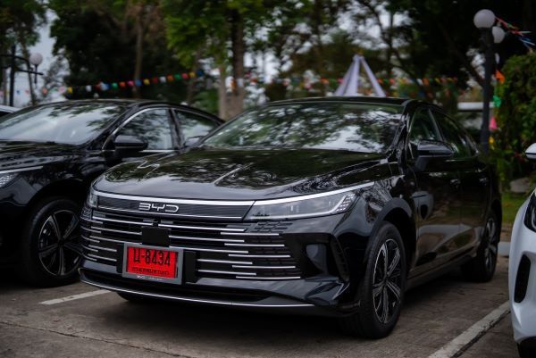 BYD SEAL 5 DM-i SUPER PHEV 2026 STANDRAD สีดำ