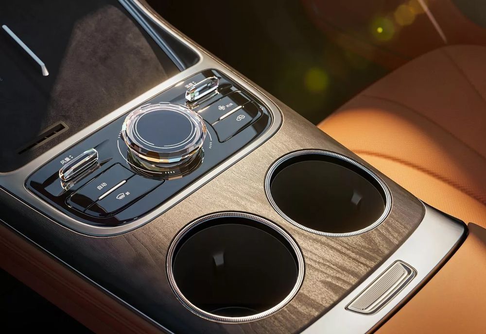 Geely Galaxy M7 PHEV ปุ่มคอนโทรล