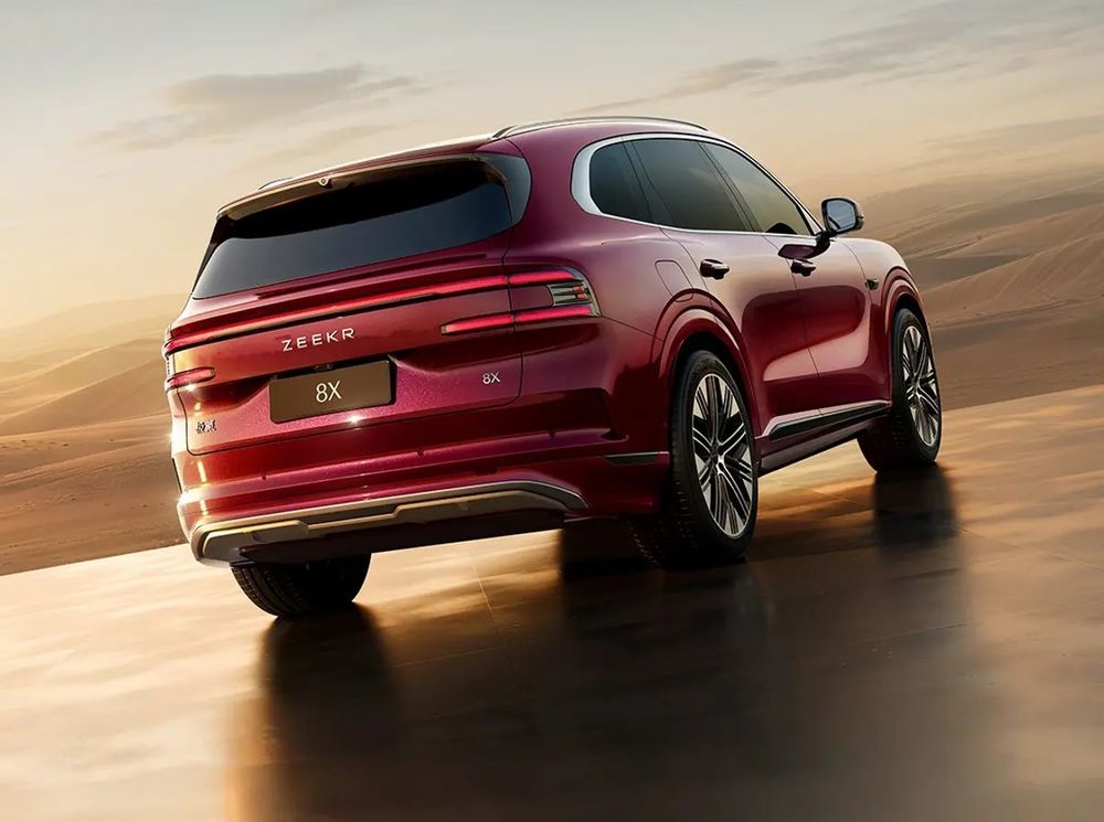 Zeekr 8X Flagship SUV ด้านท้าย