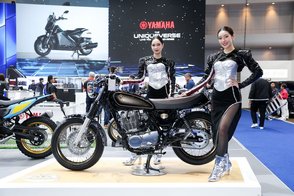 Yamaha SR400
