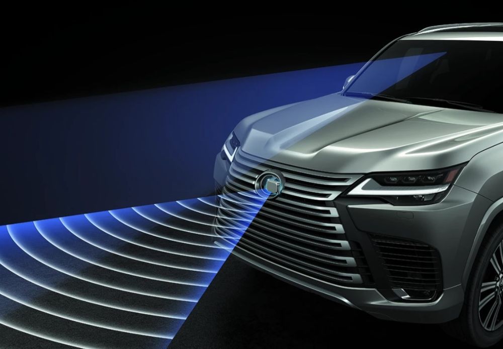 The All-new Lexus LX 500d 2025-2026 กล้องหน้า