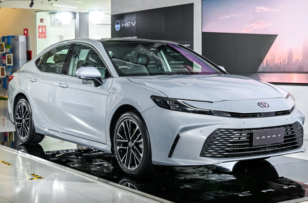 CAMRY HEV 2024-2025 รุ่น พรีเมียม