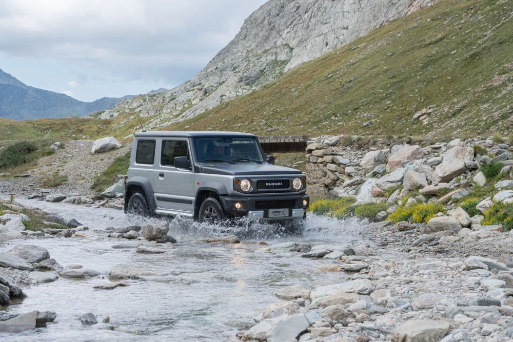 Suzuki Jimny Mata (2)