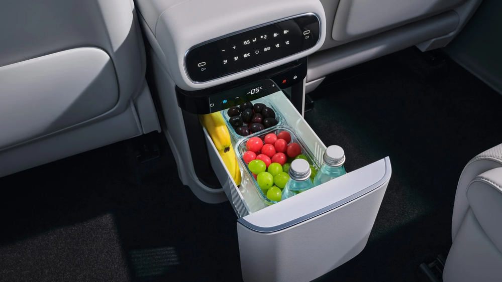 Geely Galaxy M9 PHEV