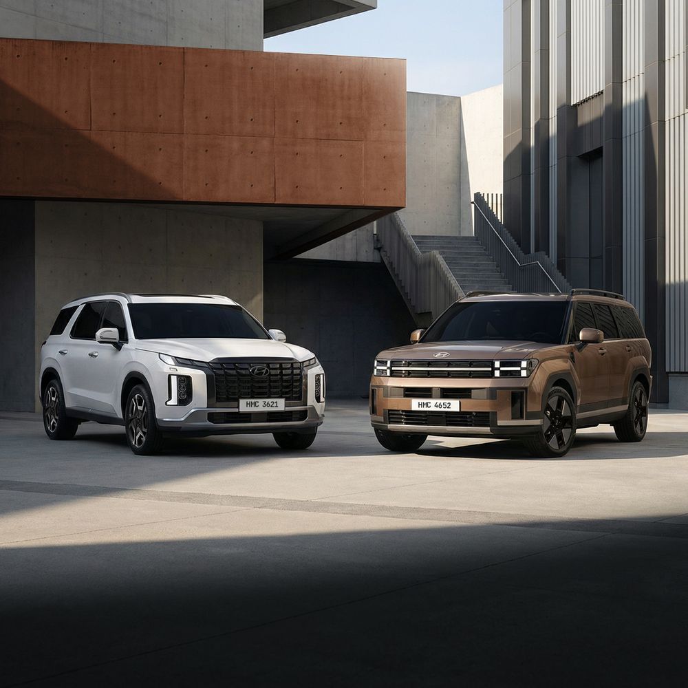 Hyundai PALISADE vs SANTA FE Hybrid