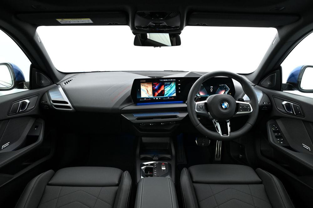 ห้องโดยสารของ BMW 220 Gran Coupe M Sport Pro
