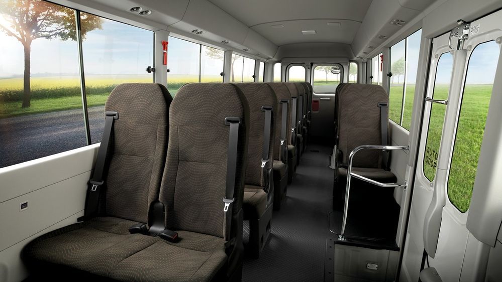 TOYOTA COASTER 