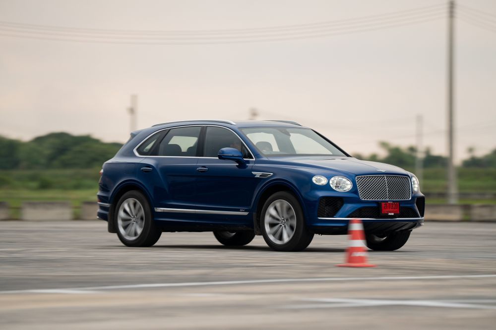 Bentley Bentayga Hybrid (2)