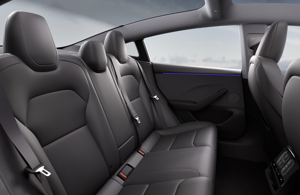 Tesla Model 3 2025 Interior