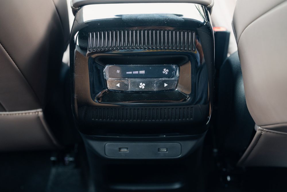 Wuling EKSION