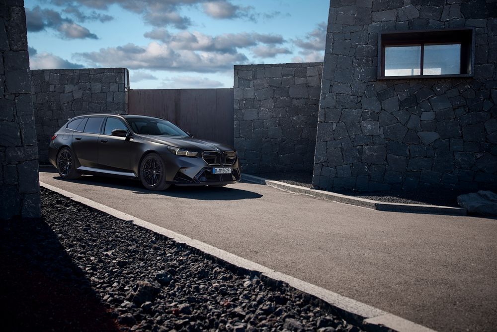 BMW M5 Touring เจเนอเรชั่นที่ 5 (3)