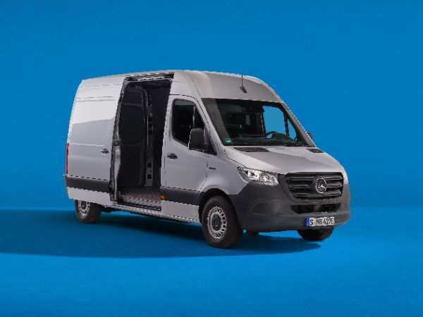 Mercedes-Benz Sprinter รุ่นสี่ ปี 2567