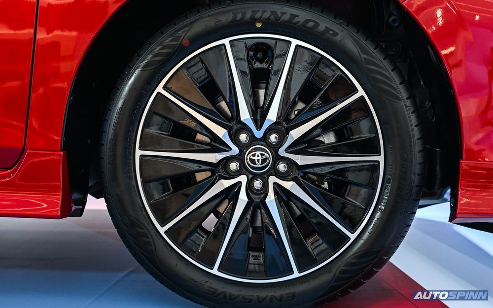 Toyota Yaris ATIV  HEV