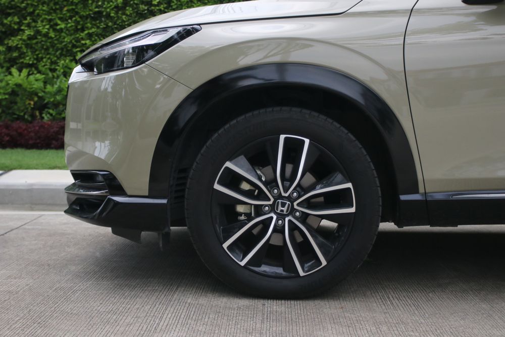รีวิว Honda HR-V e:HEV RS 2025