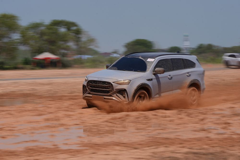 ISUZU 4X4 Experience สนามออฟโรด (1)