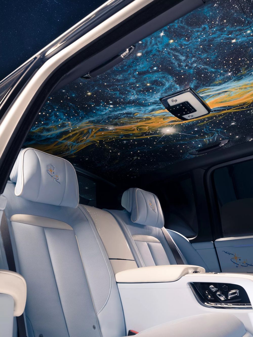 Rolls-Royce Cullinan Milky Way Headliner