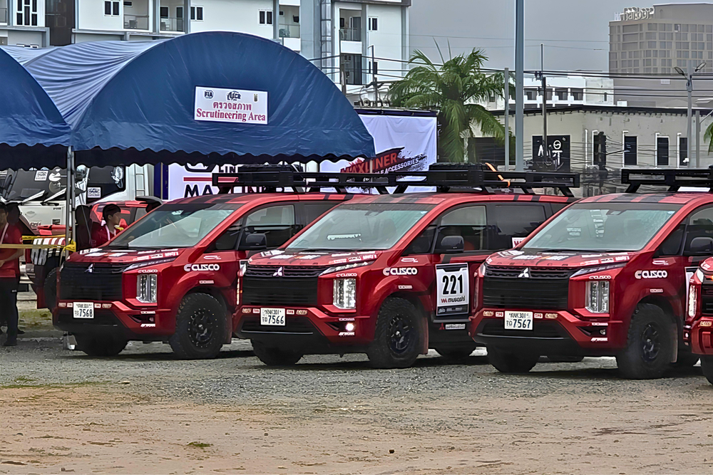 Mitsubishi Delica D:5 (3)