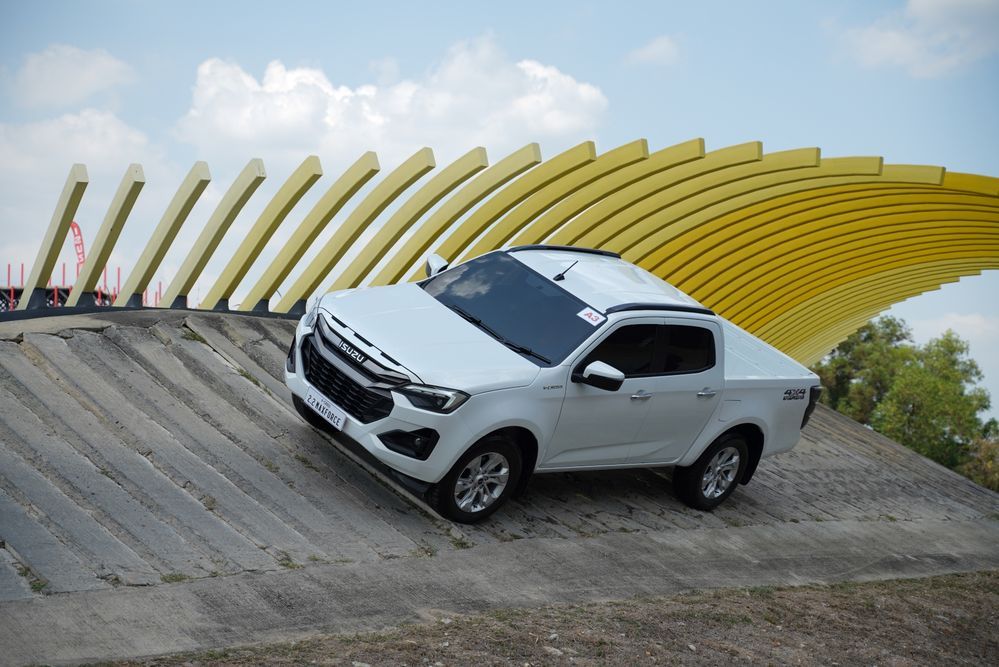 ISUZU 4X4 Experience สนามออฟโรด (6)