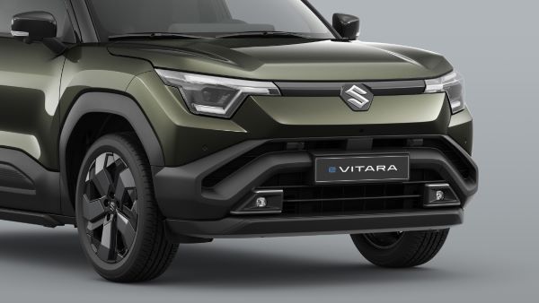 e VITARA-Exterior โครงสร้างด้านหน้าทรงเหลี่ยม