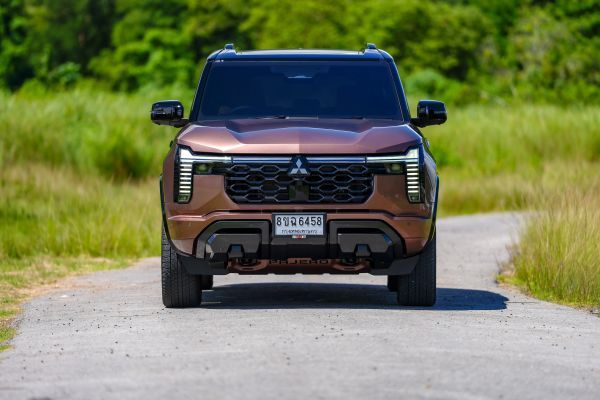 Mitsubishi Pajero 2026 4