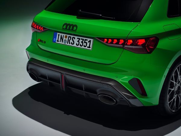 Audi RS 3 Sportback 2025 ด้านท้าย